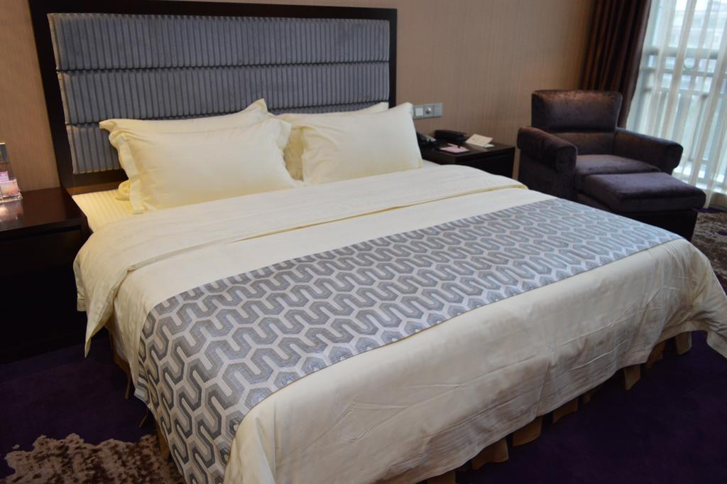 Aimoer Hotel Foshan Zimmer foto